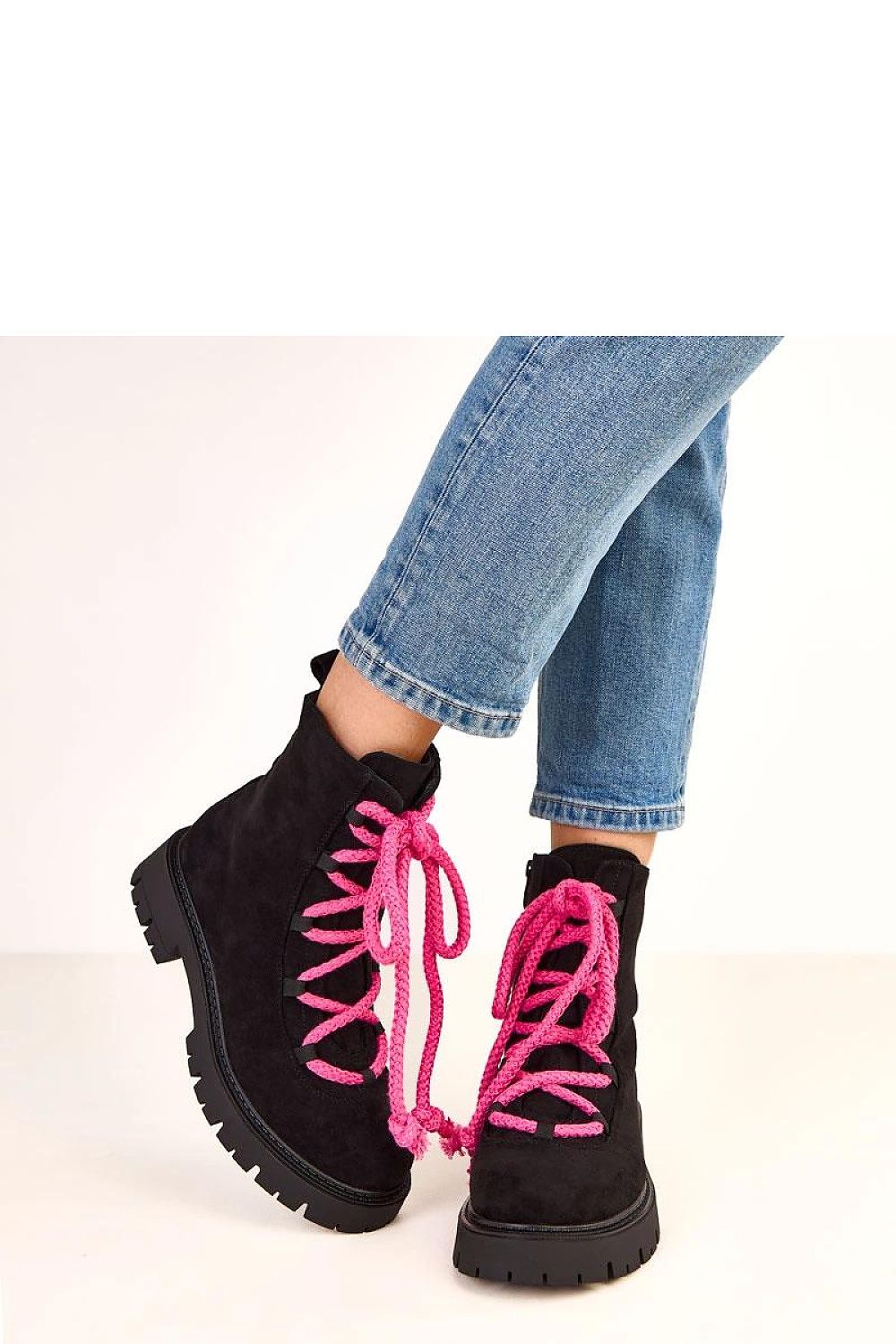  Bottes model 220571 Solea 