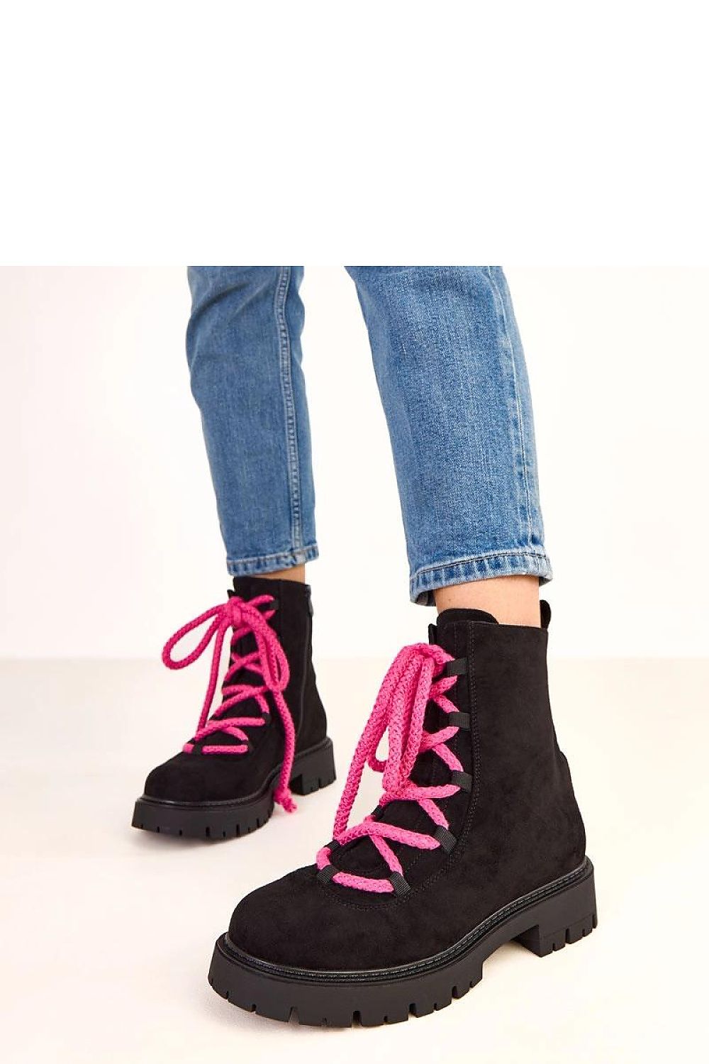  Bottes model 220571 Solea 