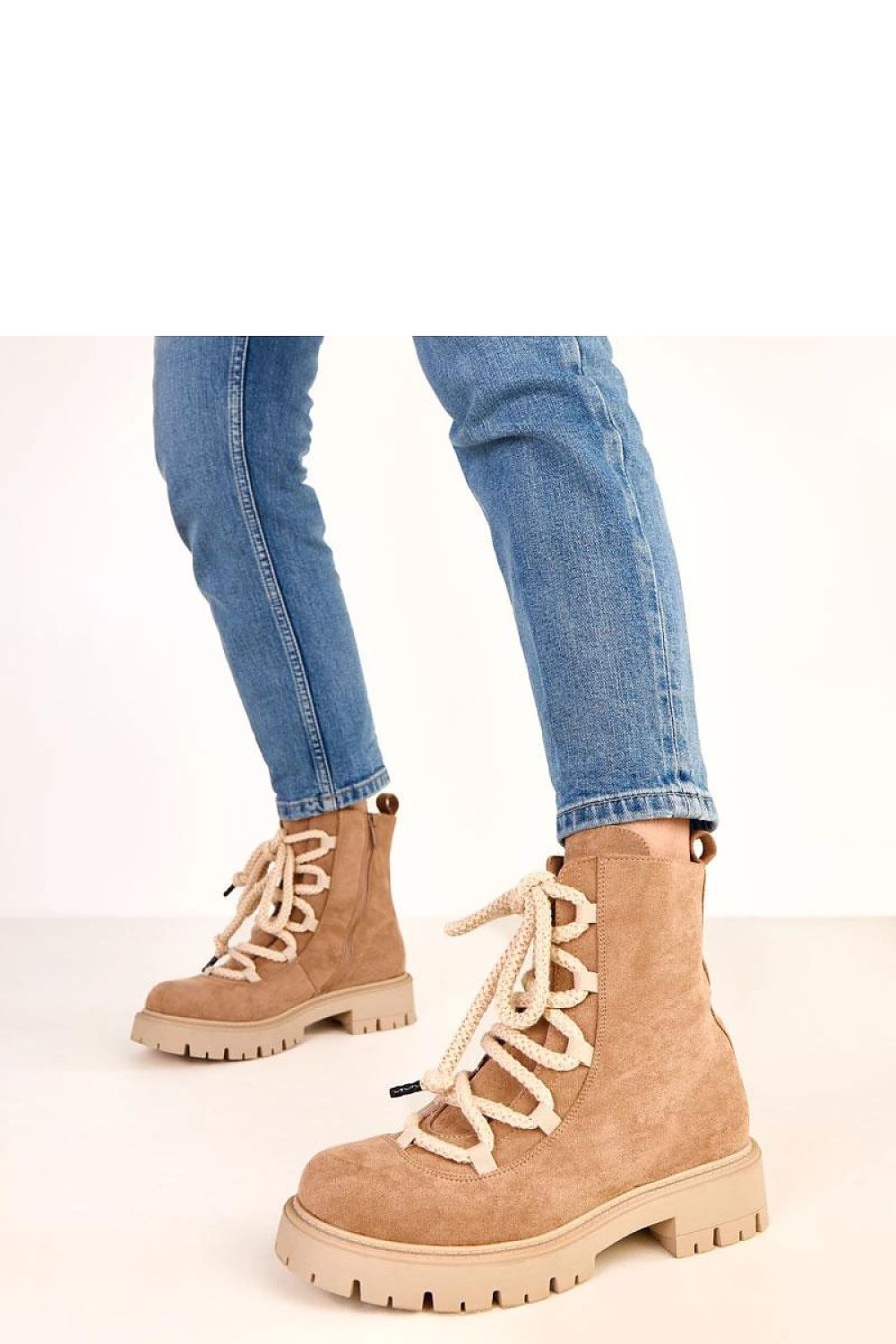  Bottes model 220573 Solea 