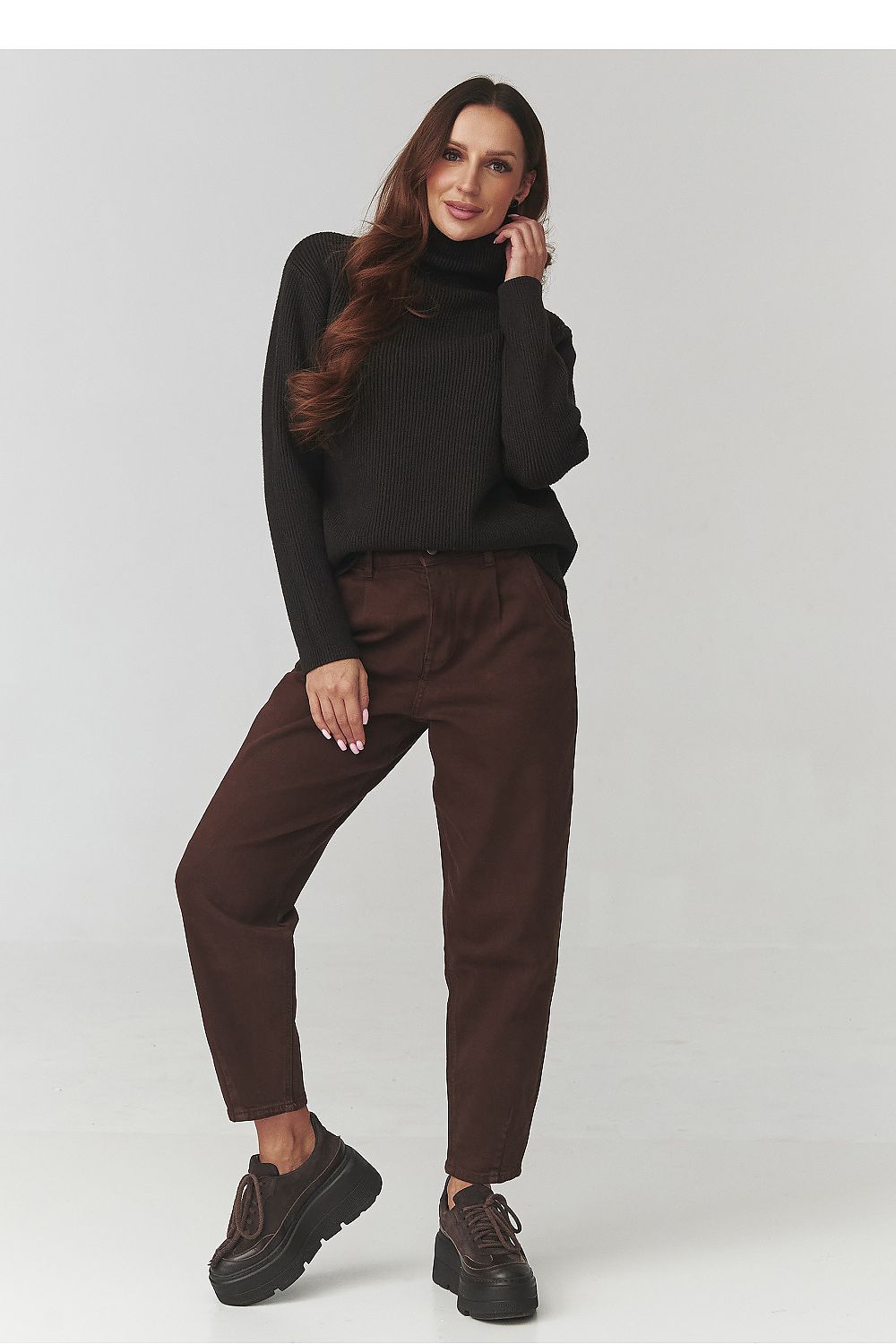  Col roulé model 220774 Makadamia 