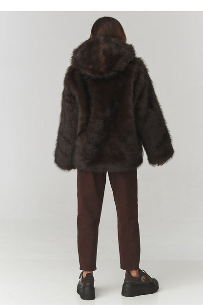  Veste model 220799 Makadamia 