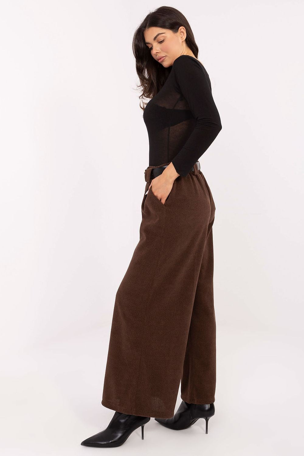  Pantalon femme model 220874 Rue Paris 