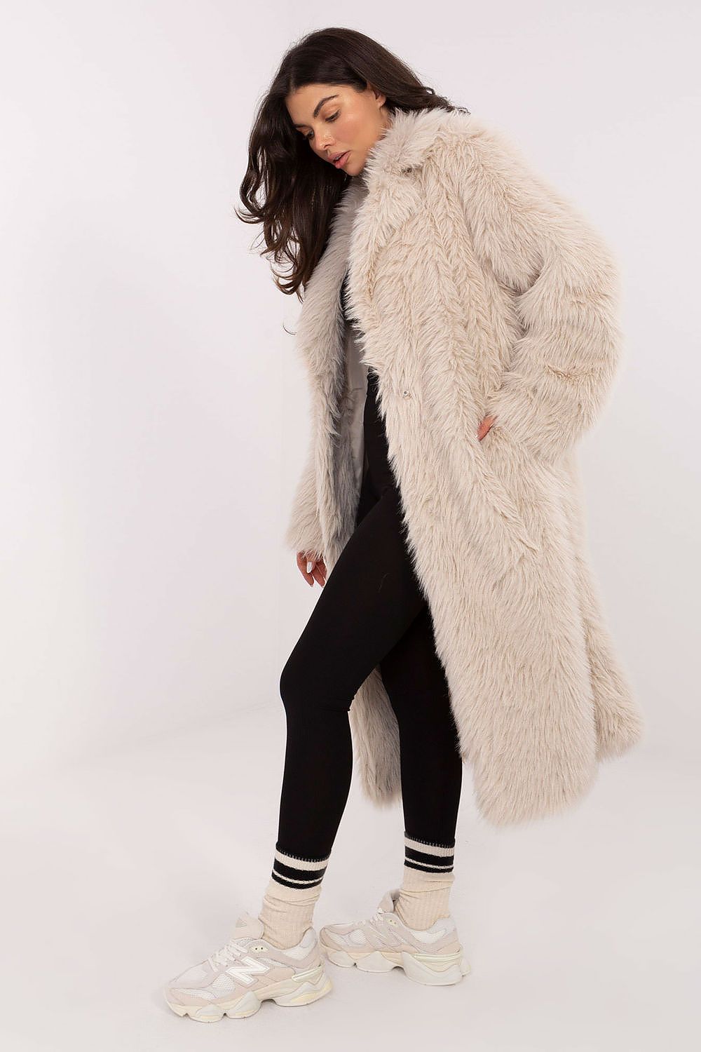  Manteau model 220948 Factory Price 