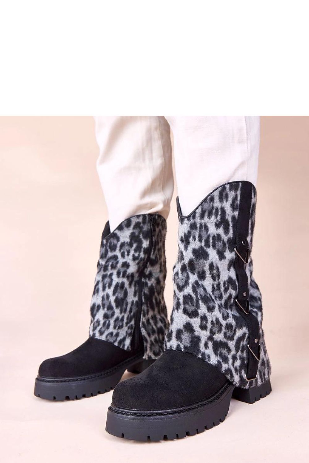  Bottes model 221042 Solea 