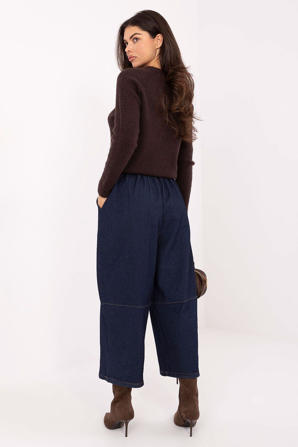  Jean model 221115 Italy Moda 