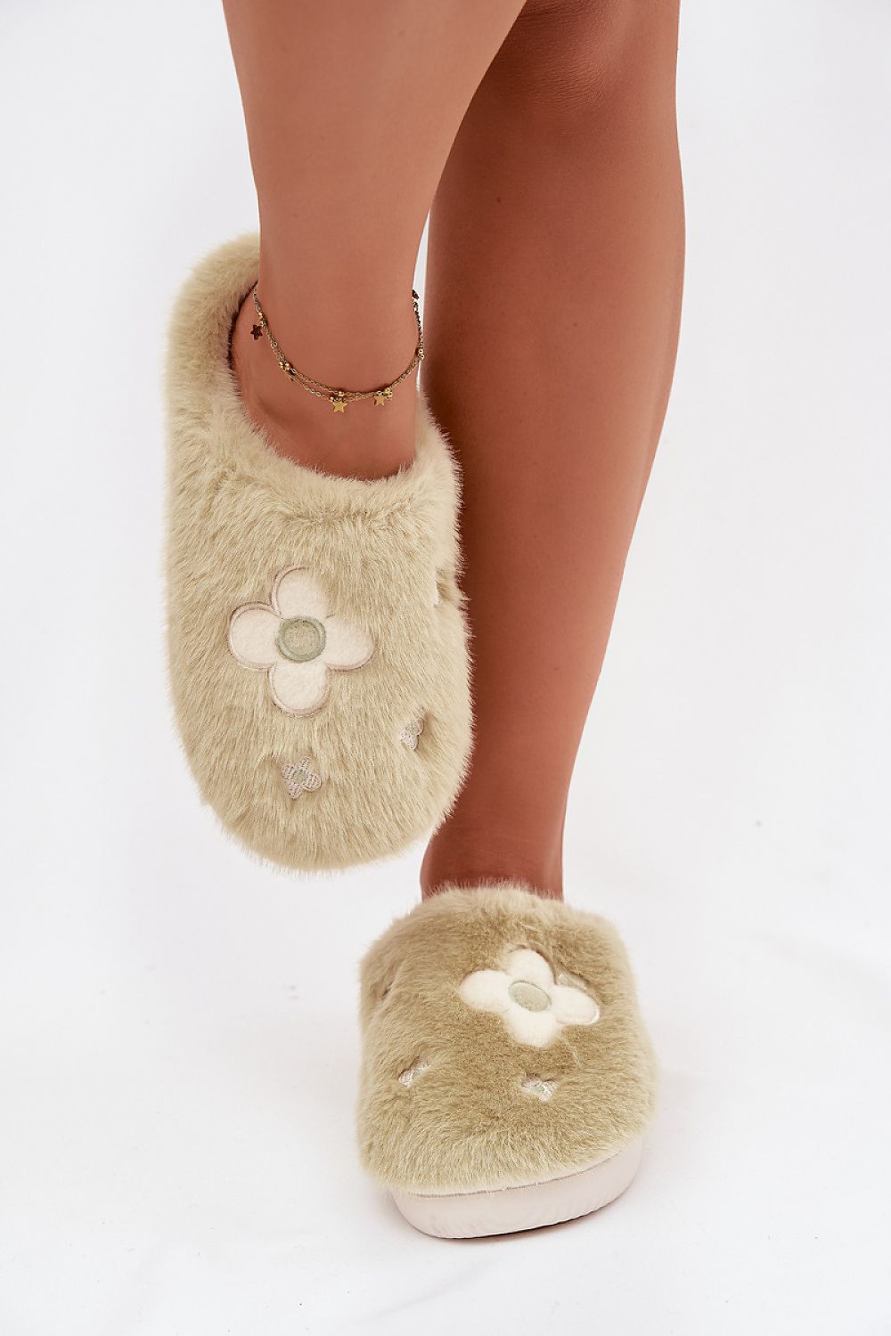 Pantoufles model 221502 Step in style 