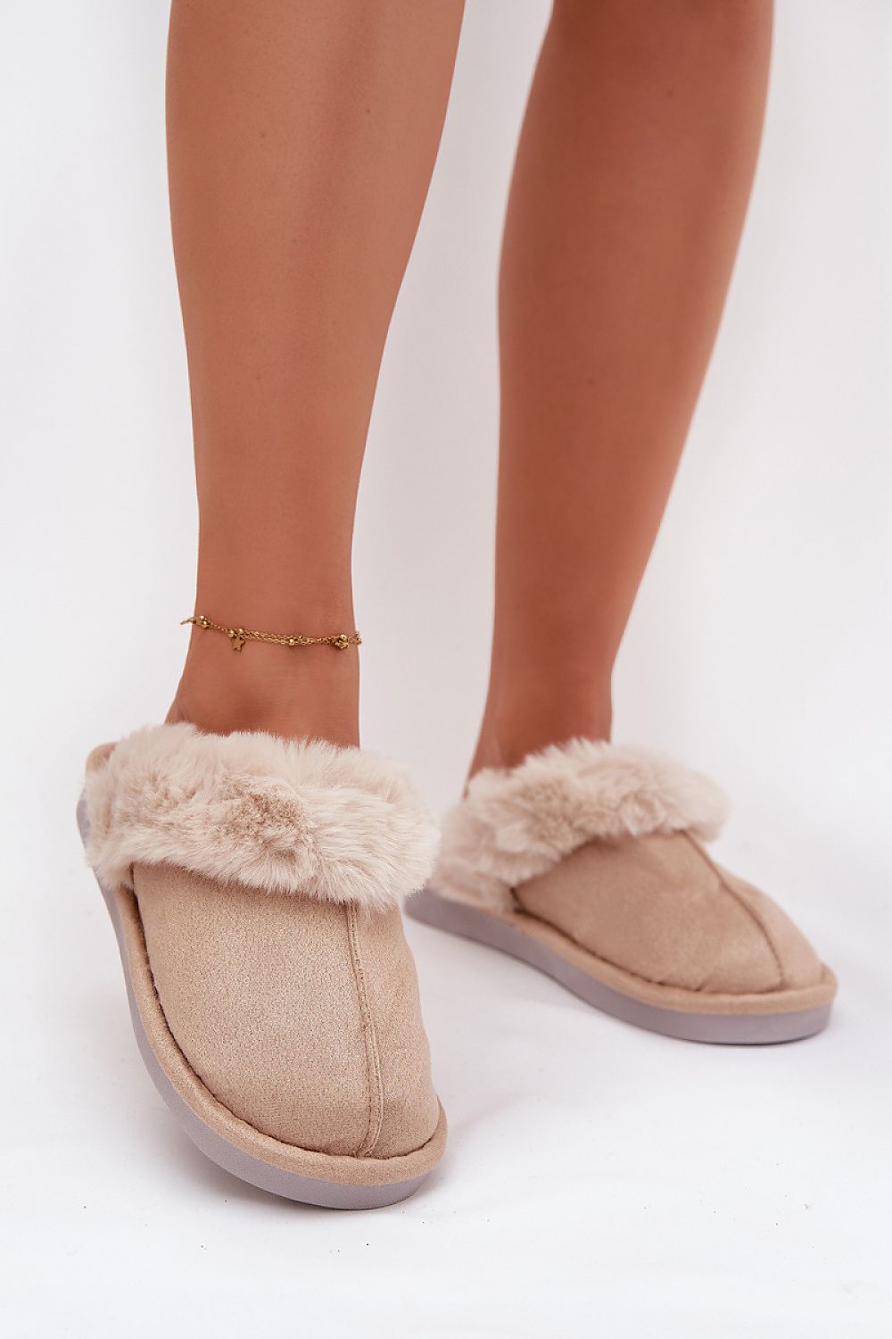  Pantoufles model 221512 Step in style 