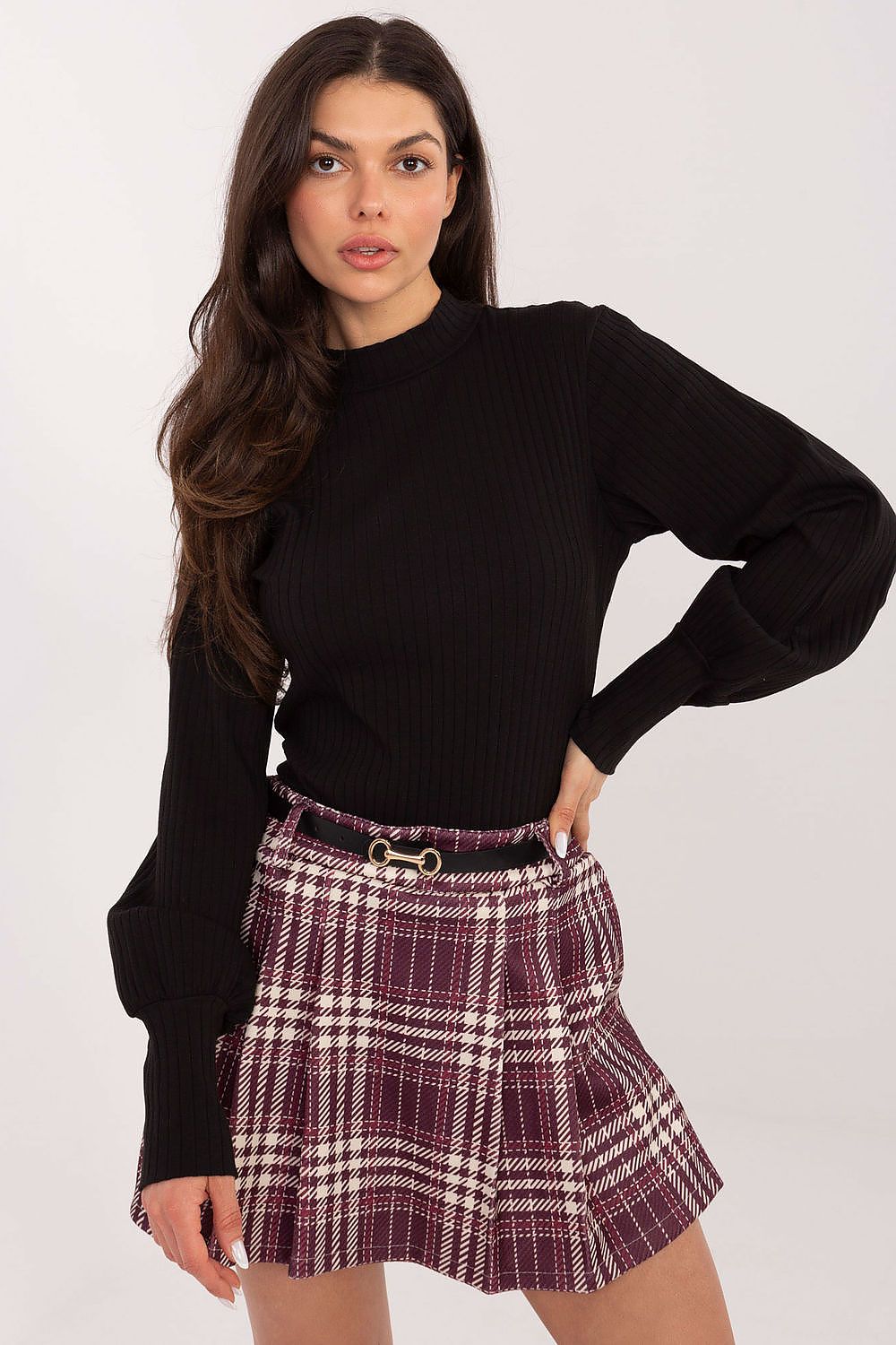  Shorts-jupe model 221571 Italy Moda 