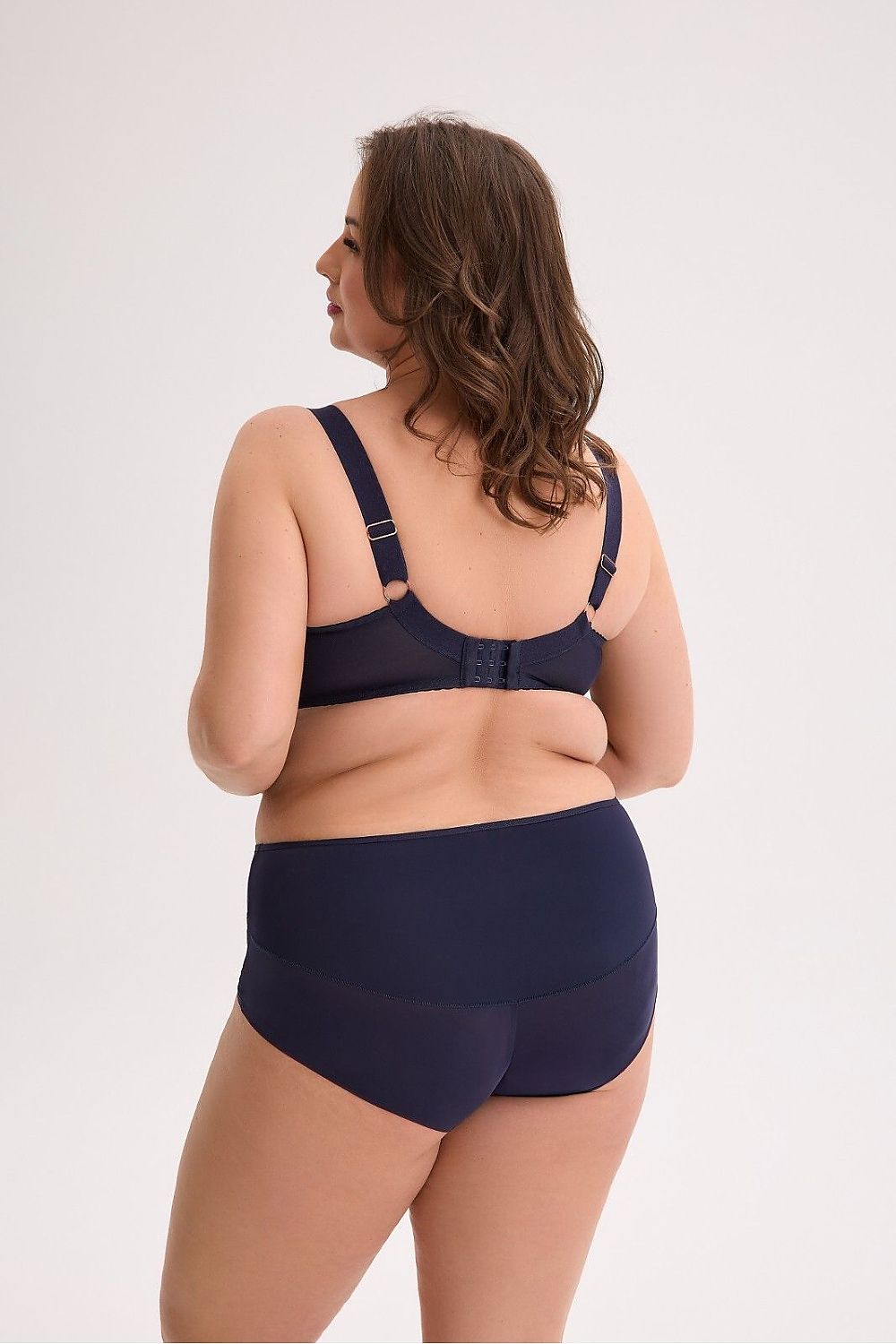 Semi-soft model 221779 Gaia 