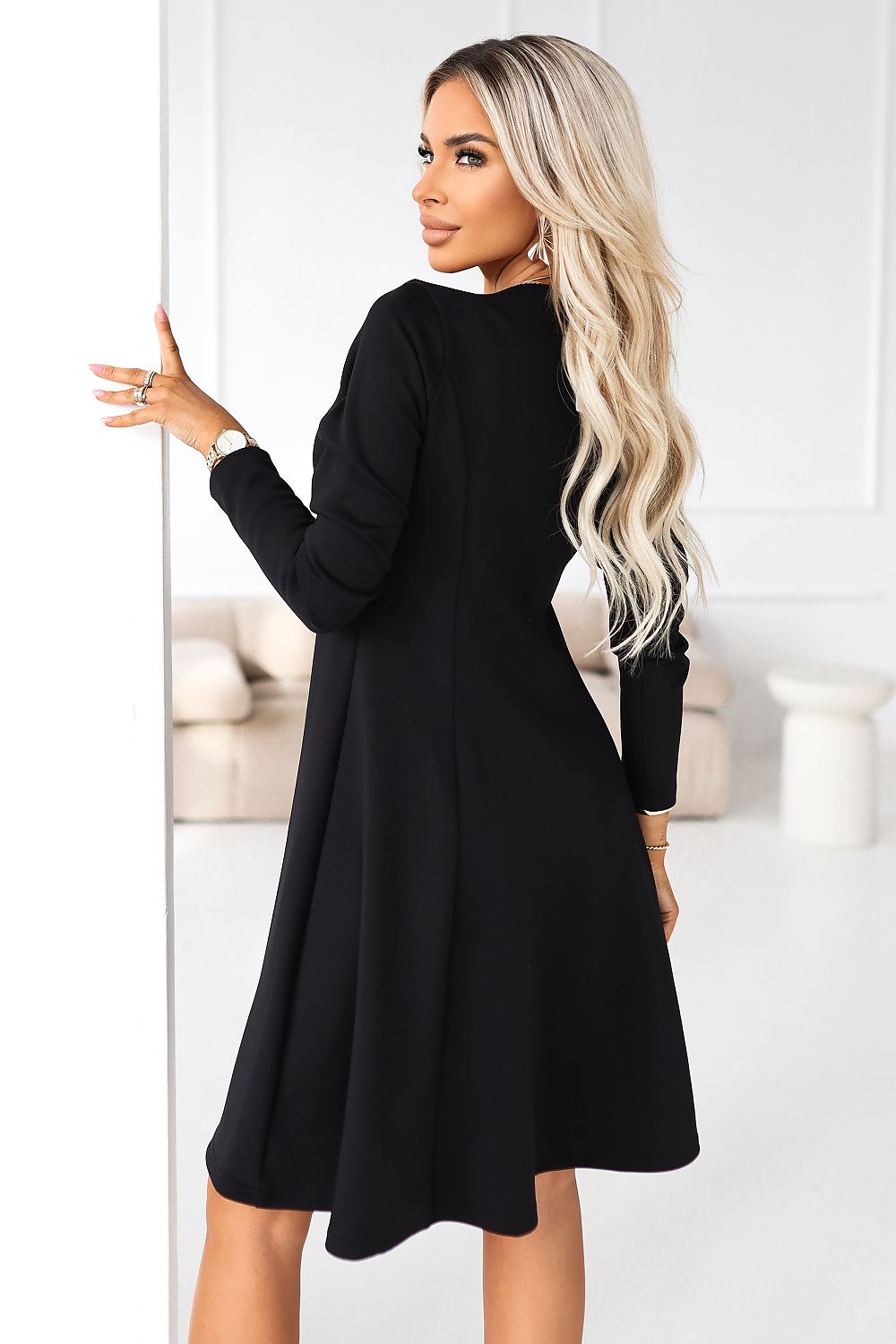  Robe de jour model 222143 Numoco 