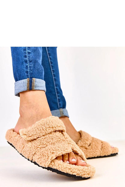  Pantoufles model 223136 Solea 