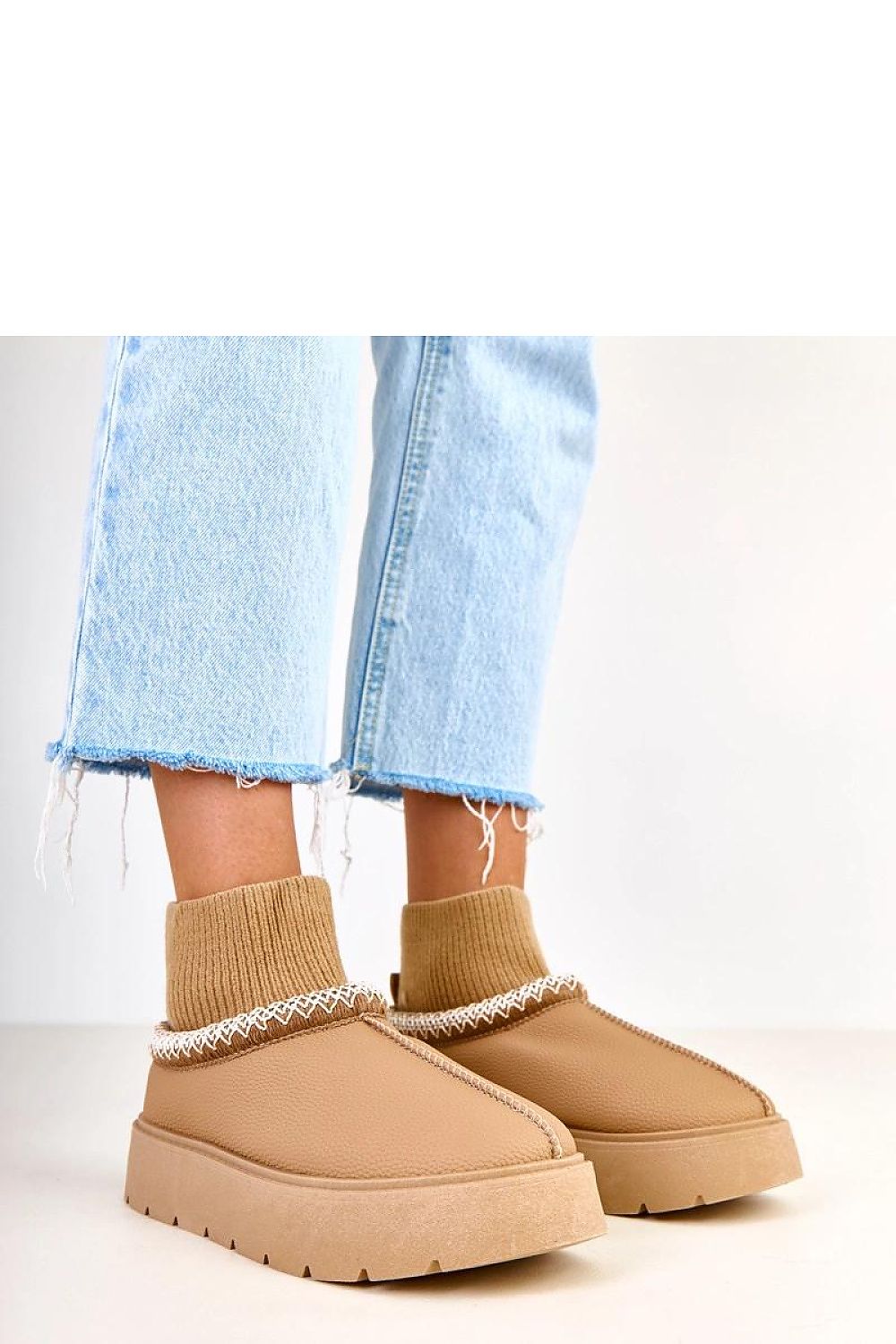  bottes de neige model 223164 Solea 