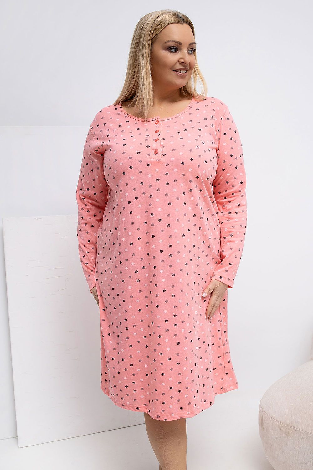  Chemise de nuit Plus Size model 223301 Forever Pink 