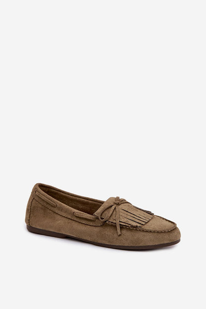  Moccasins model 223624 Step in style 