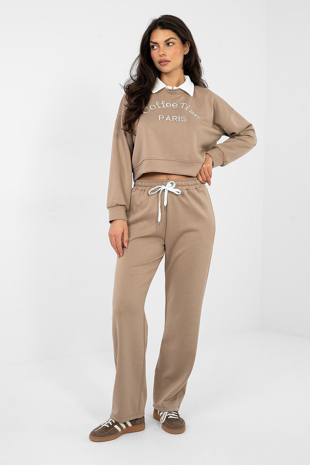  L`ensemble model 224063 Italy Moda 