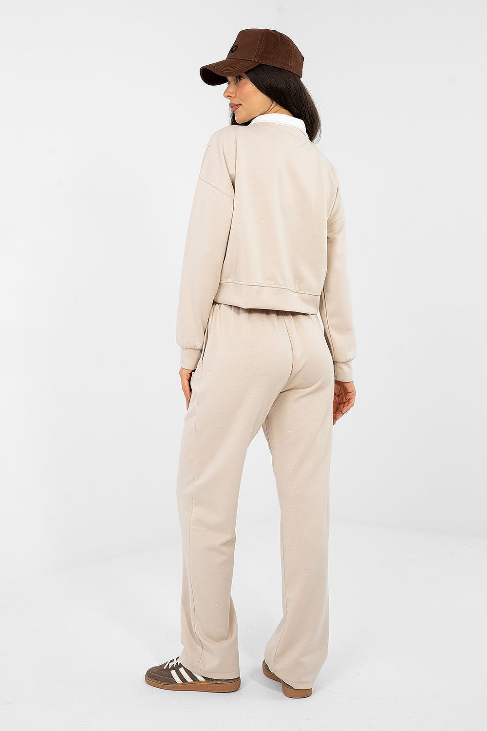  L`ensemble model 224066 Italy Moda 
