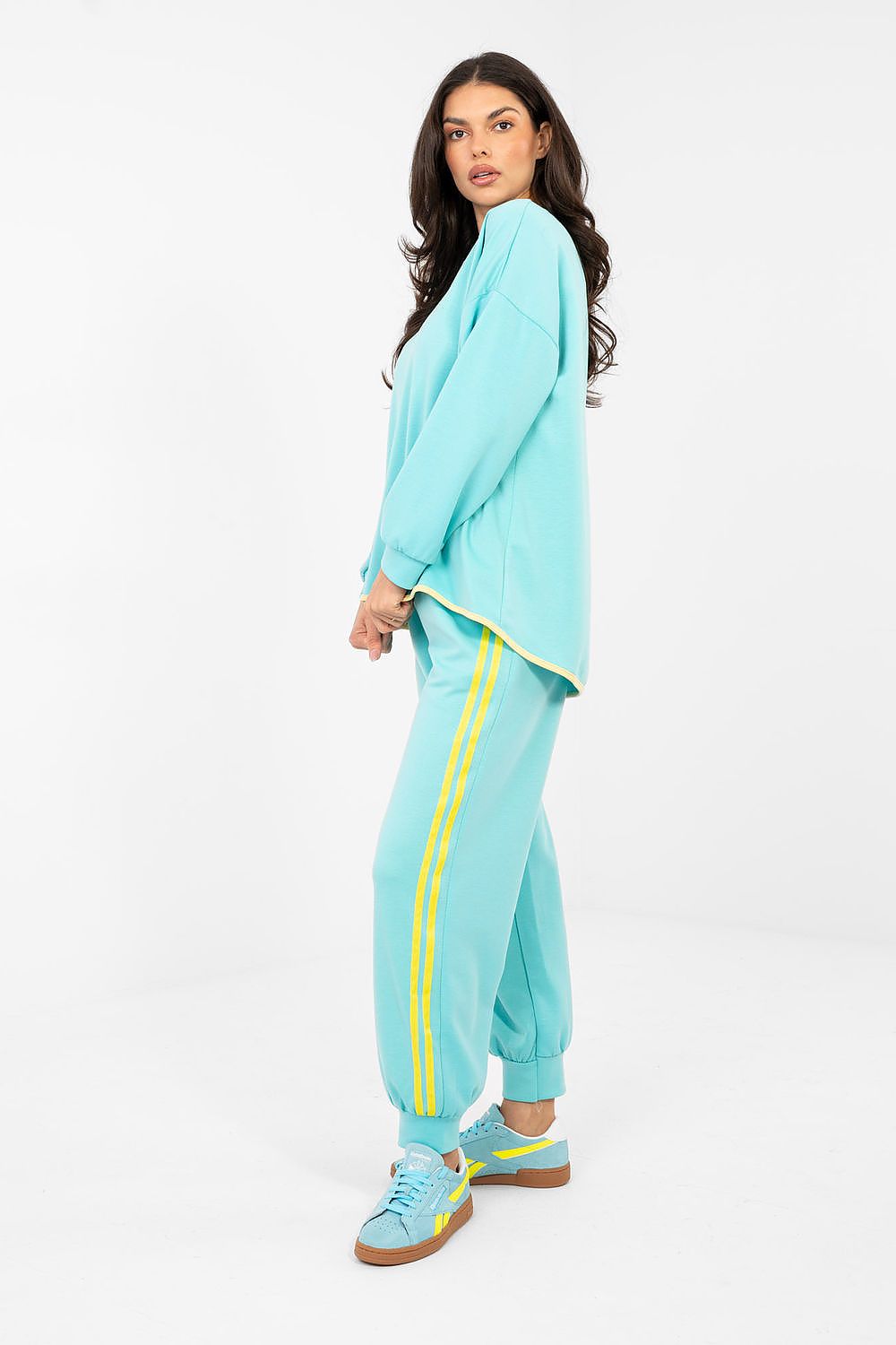  L`ensemble model 224611 Rue Paris 