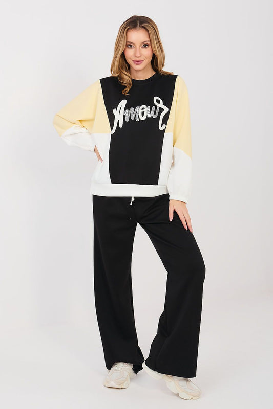  L`ensemble model 224784 Rue Paris 
