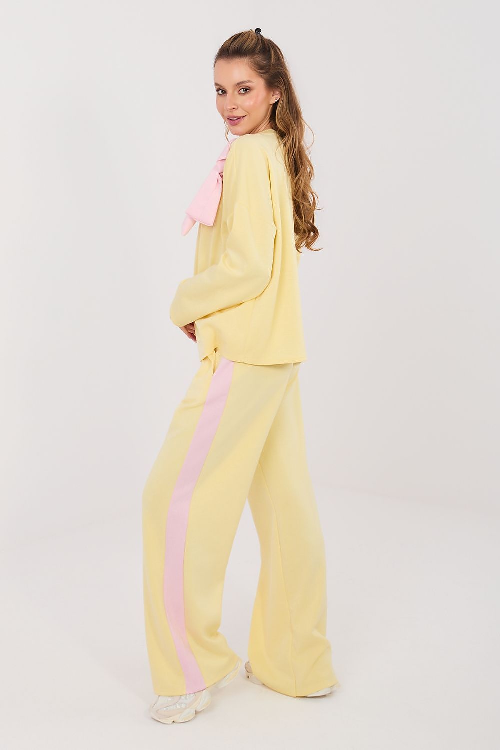 L`ensemble model 224798 Rue Paris 