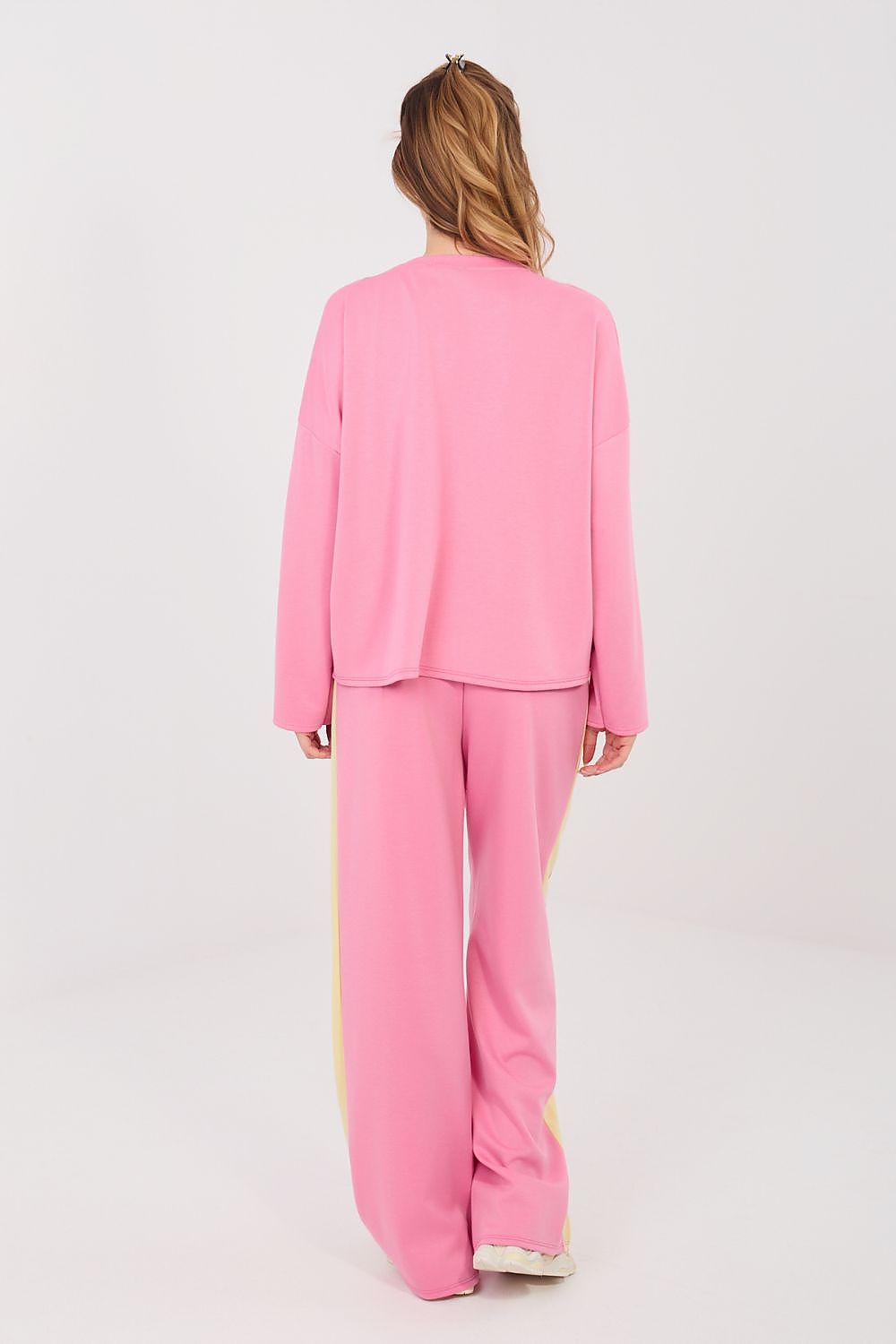  L`ensemble model 224802 Rue Paris 