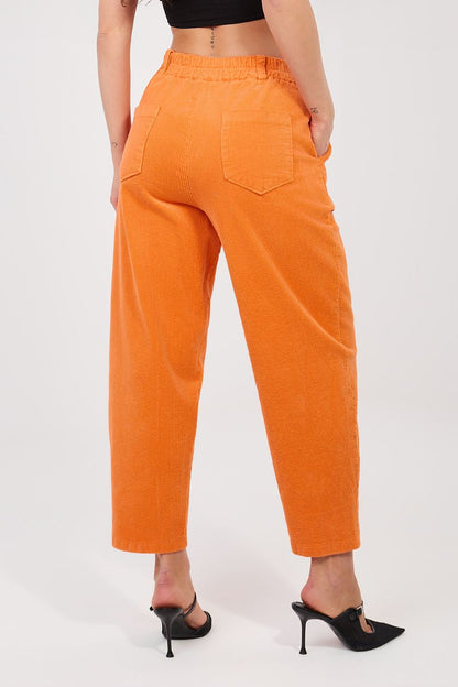  Pantalon en velours côtelé model 225084 Rue Paris 