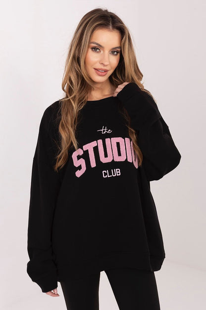  Sweatshirt model 225474 Relevance 