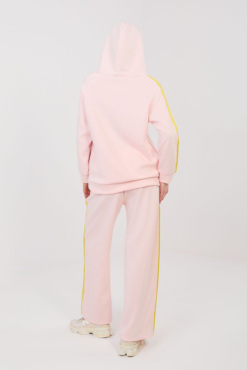  L`ensemble model 225542 Rue Paris 