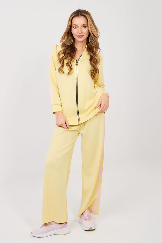  L`ensemble model 225544 Rue Paris 