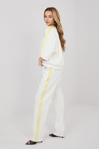  L`ensemble model 225547 Rue Paris 