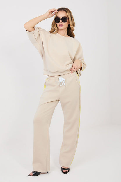  L`ensemble model 225550 Rue Paris 