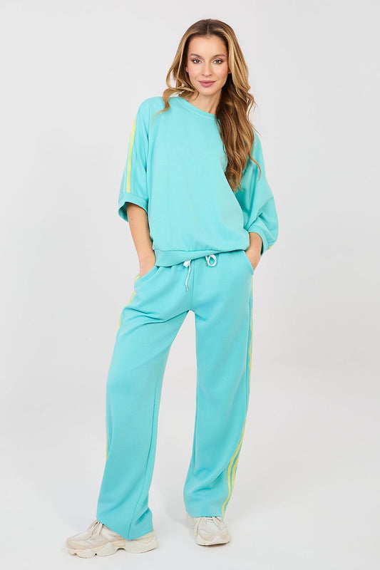  L`ensemble model 225551 Rue Paris 