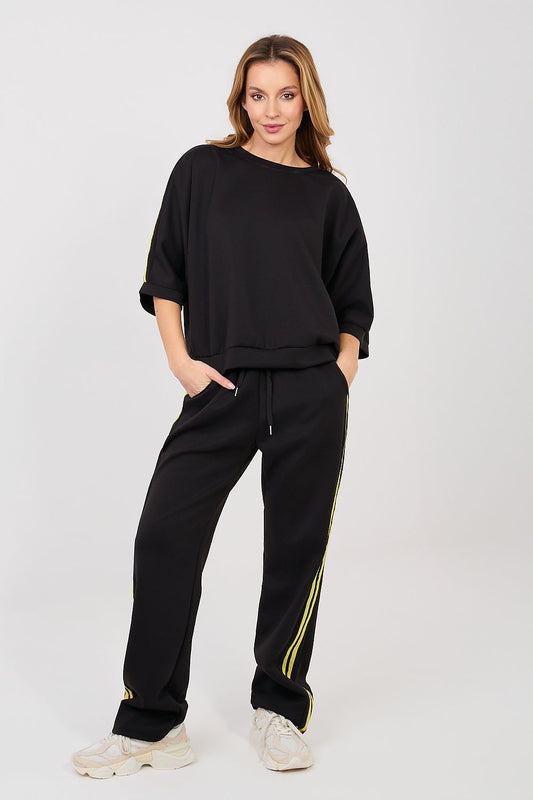  L`ensemble model 225552 Rue Paris 