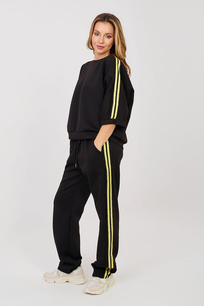  L`ensemble model 225552 Rue Paris 