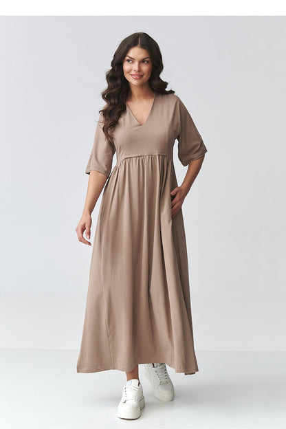  Robe de jour model 225633 Makadamia 