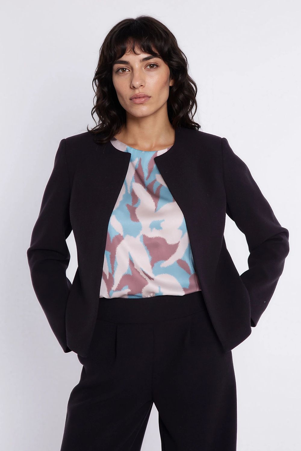  Blazer femme model 225821 Nife 
