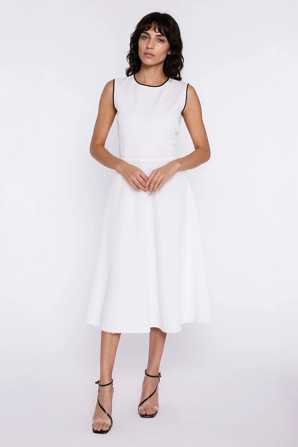  Robe de jour model 225827 Nife 