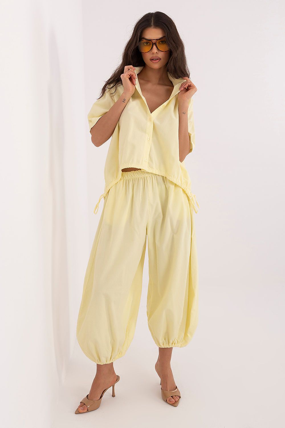  Pantalon en velours côtelé model 226226 Italy Moda 