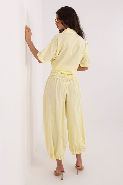  Pantalon en velours côtelé model 226226 Italy Moda 