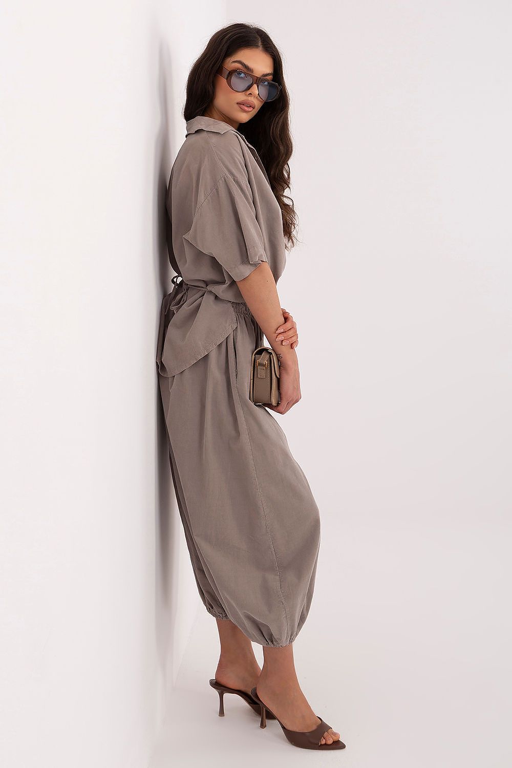  Pantalon en velours côtelé model 226227 Italy Moda 