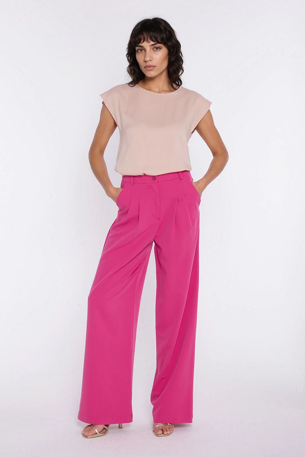 Pantalon femme model 226423 Nife 