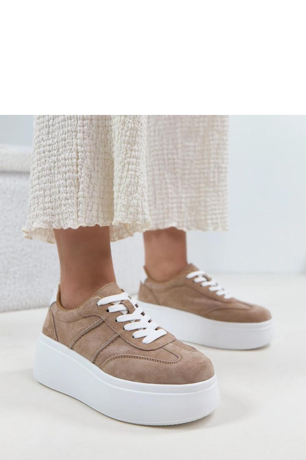  Baskets à plateforme model 226587 Solea 