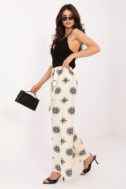  Pantalon femme model 226626 Italy Moda 
