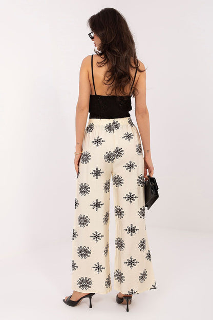  Pantalon femme model 226626 Italy Moda 