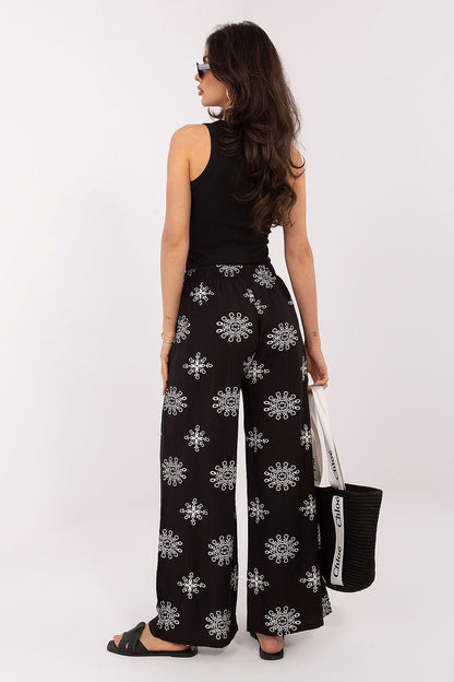  Pantalon femme model 226629 Italy Moda 