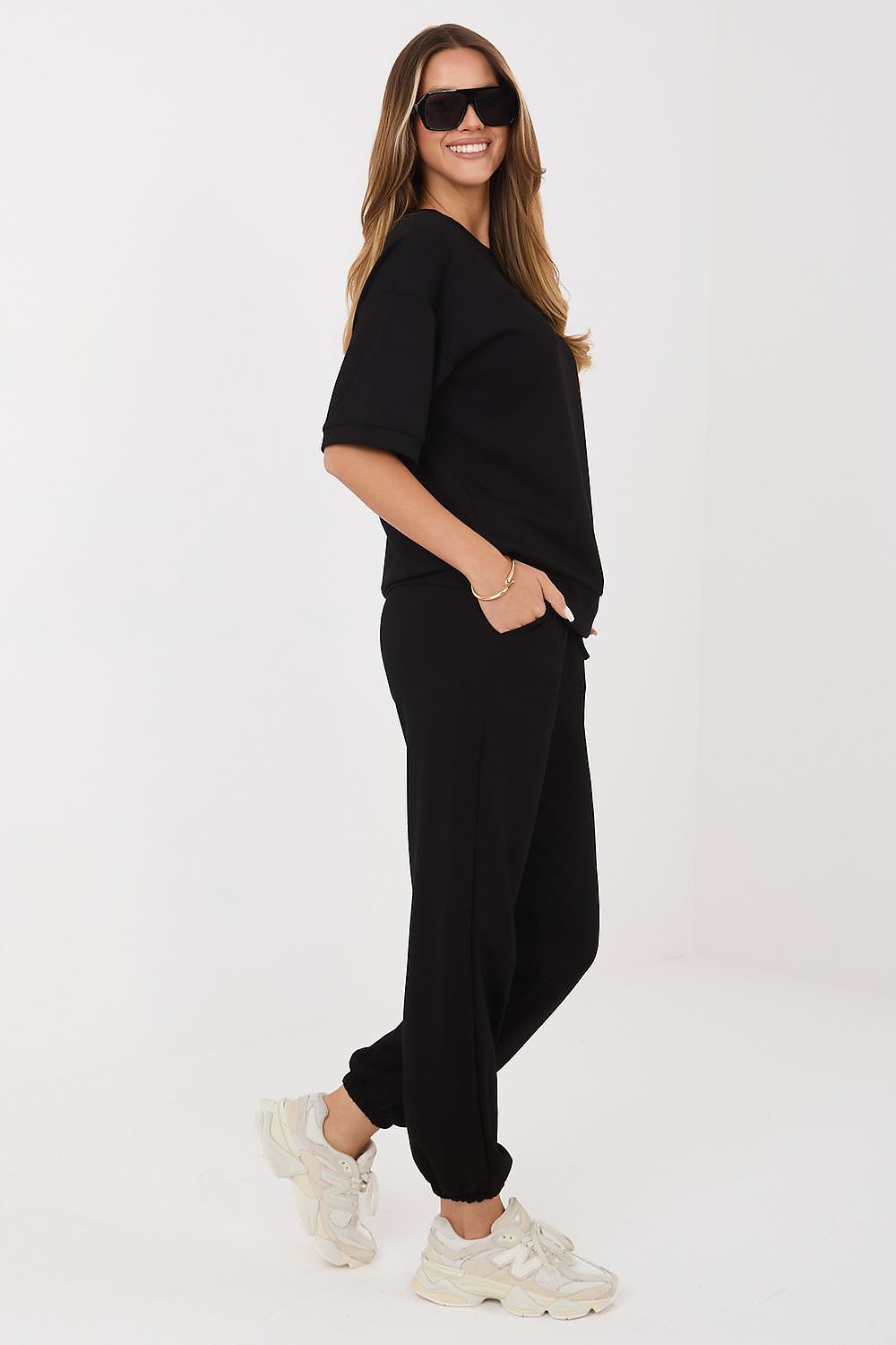  L`ensemble model 227703 Rue Paris 