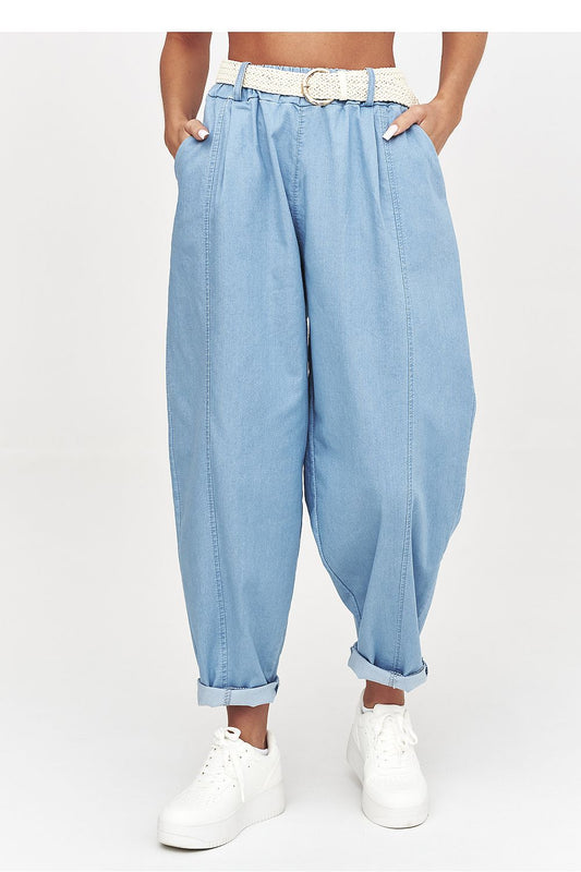 Pantalon femme model 228293 Makadamia 