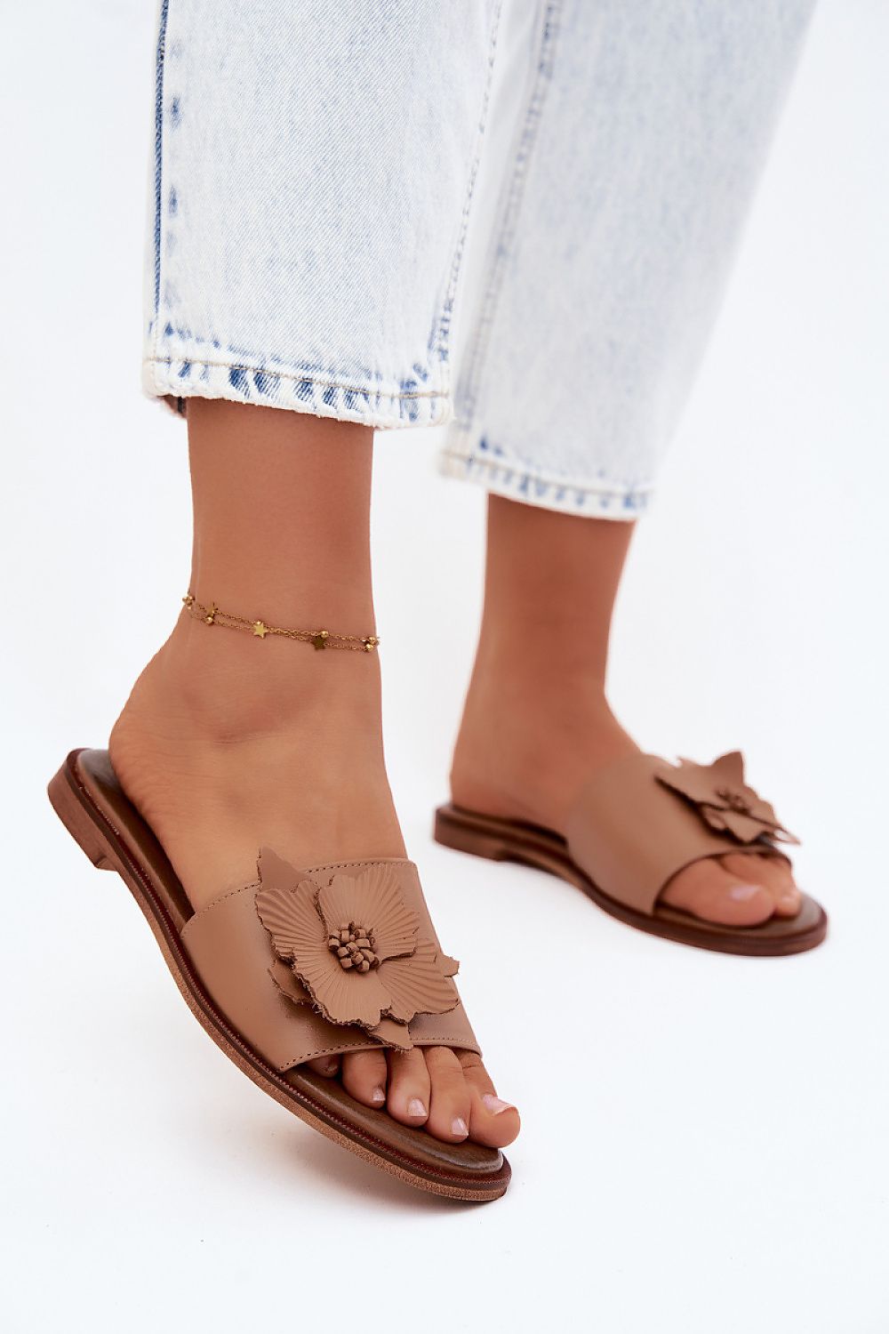  Clacquettes model 228364 Step in style 