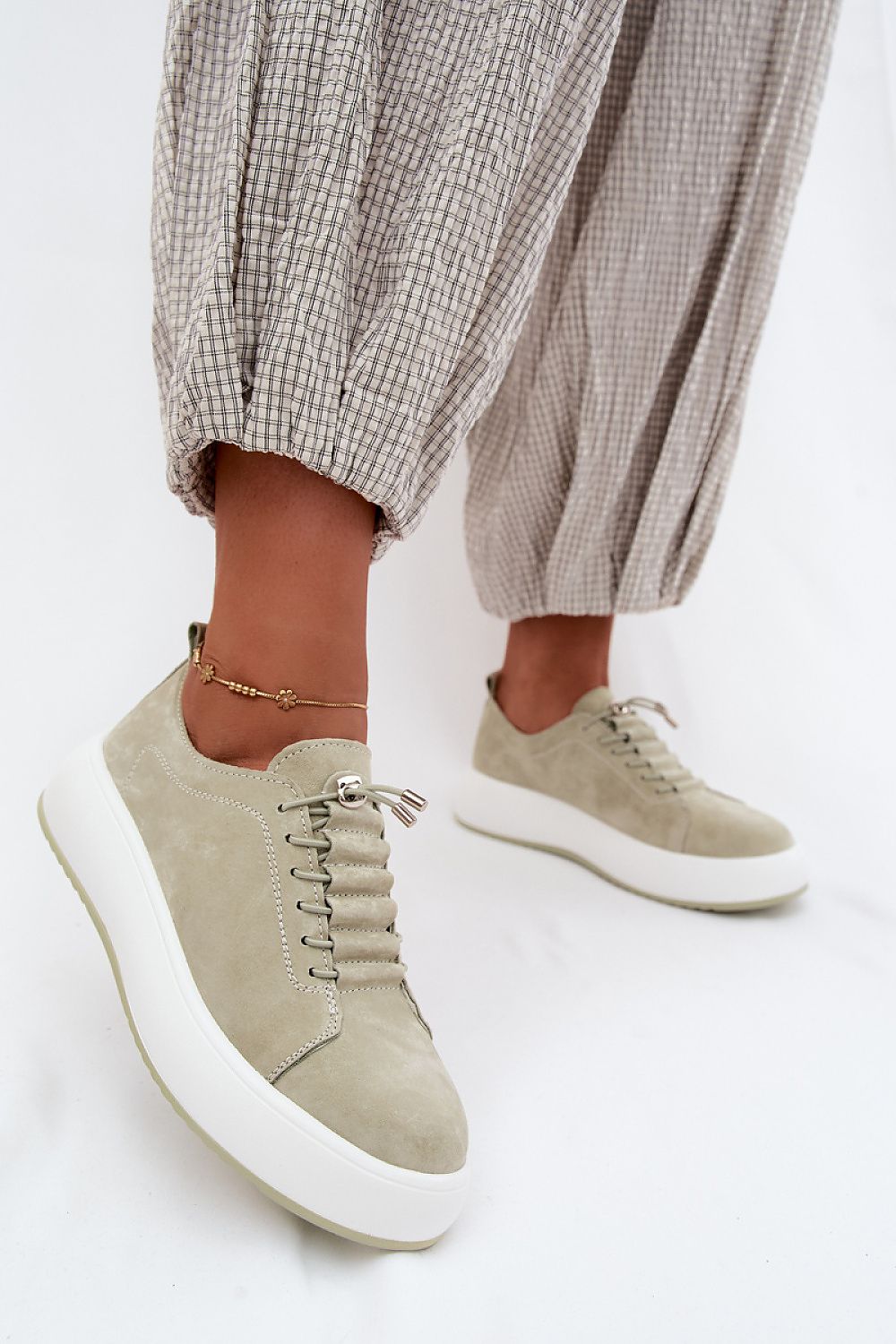  Baskets à plateforme model 228755 Step in style 