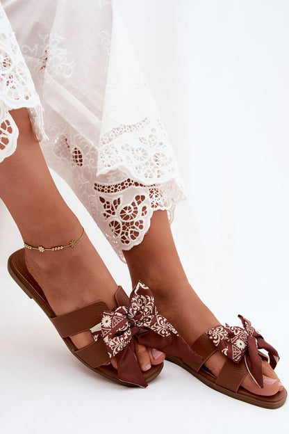  Clacquettes model 228790 Step in style 