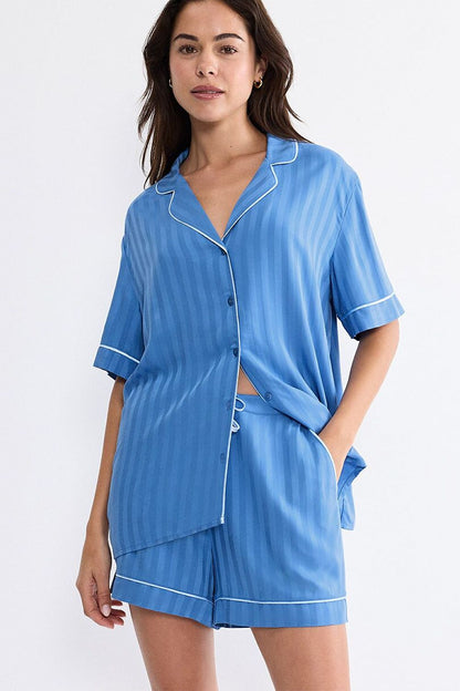  Chemise model 229150 Triumph 